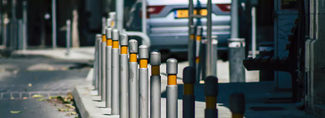 Safe and Convenient Retractable Barrier Column Systems for Properties in Fountainebleau, FL